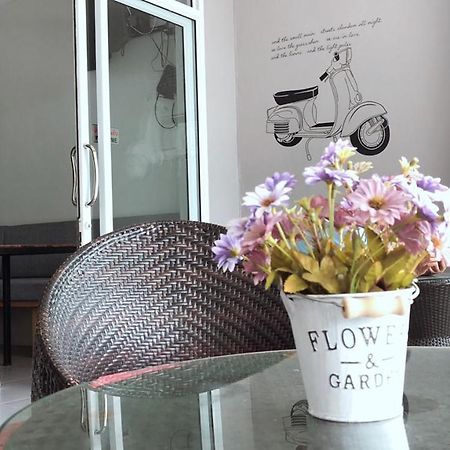 Ler Hostel 65 Чавенг Бийч Екстериор снимка