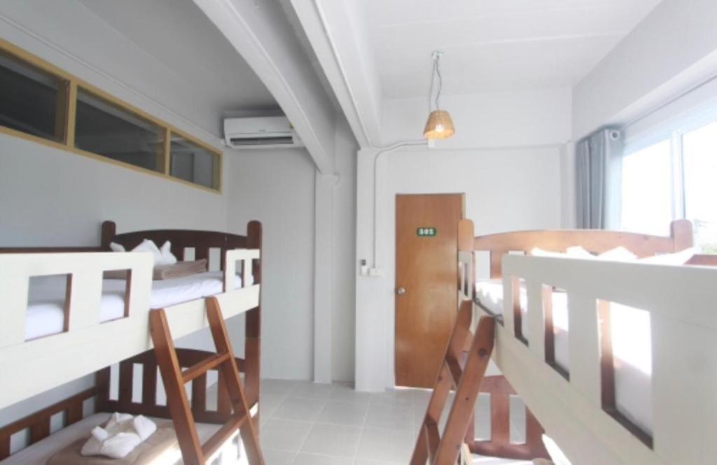 Ler Hostel 65 Чавенг Бийч Екстериор снимка