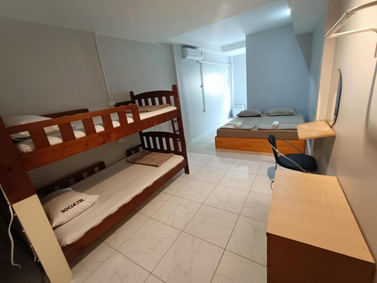 Ler Hostel 65 Чавенг Бийч Екстериор снимка