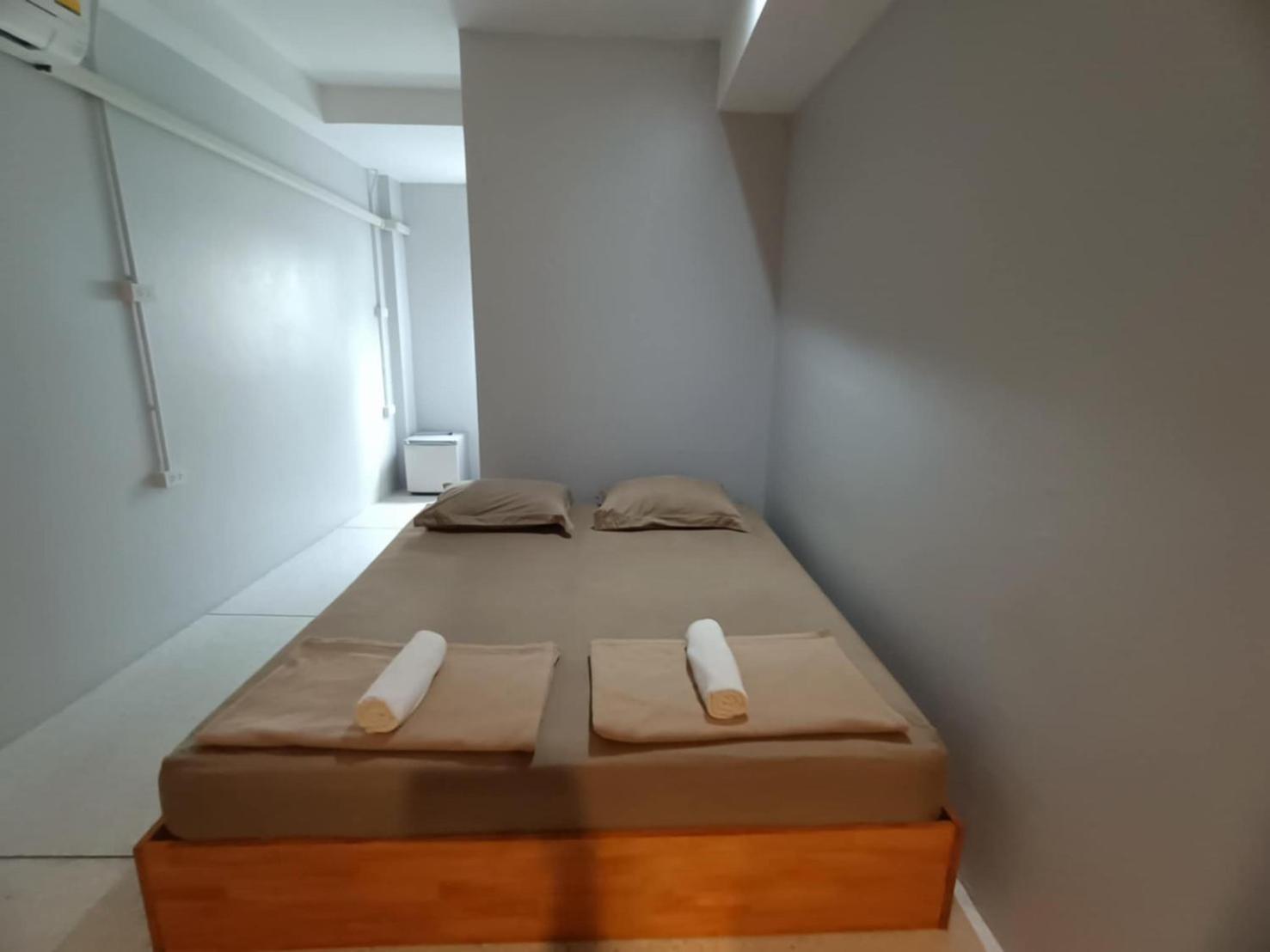 Ler Hostel 65 Чавенг Бийч Екстериор снимка