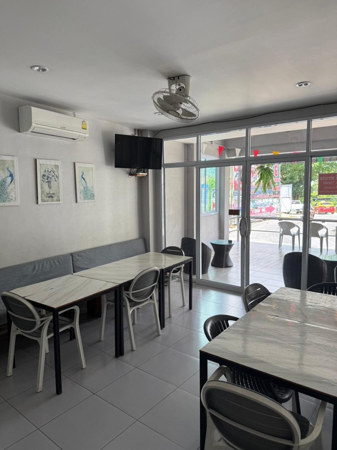 Ler Hostel 65 Чавенг Бийч Екстериор снимка