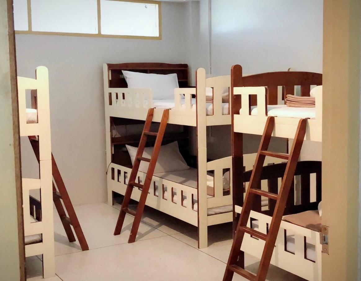 Ler Hostel 65 Чавенг Бийч Екстериор снимка