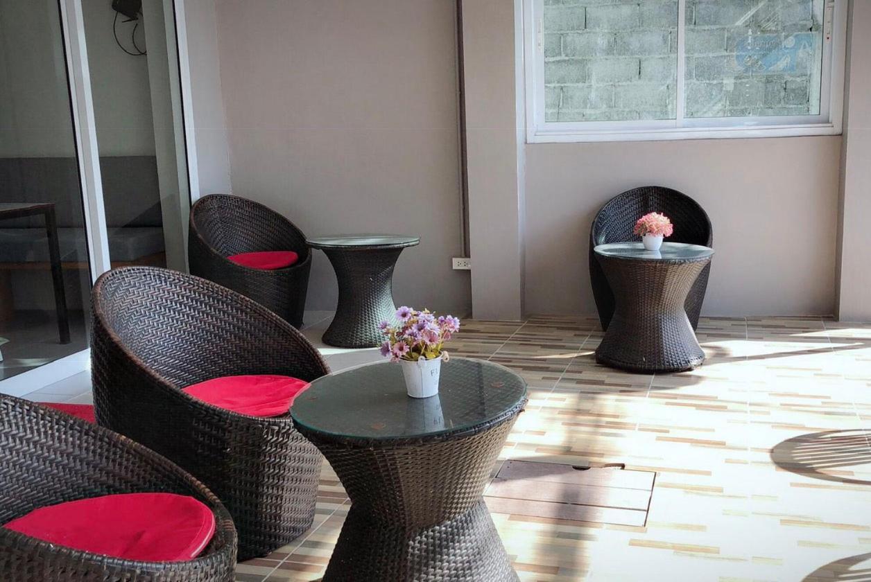 Ler Hostel 65 Чавенг Бийч Екстериор снимка