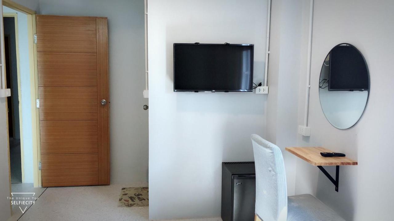 Ler Hostel 65 Чавенг Бийч Екстериор снимка